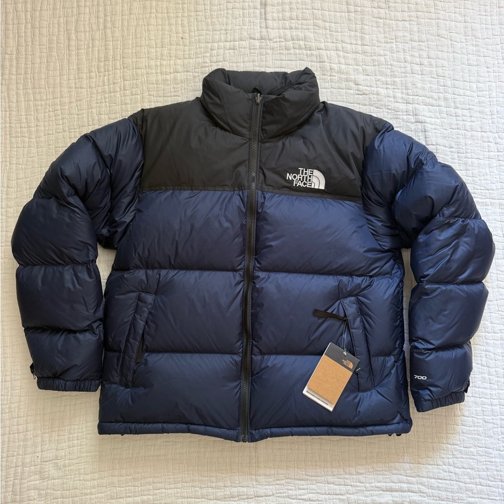 The North Face Men’s 1996 Retro Nuptse Jacket Size M Summit Navy